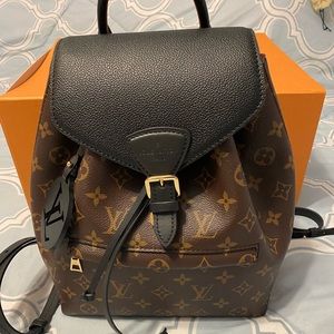 Louis Vuitton Montsouris PM